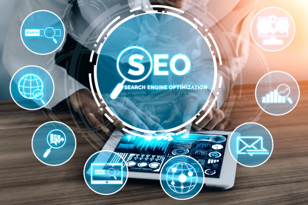 Graphic showing a checklist with items like keywords, analytics, content